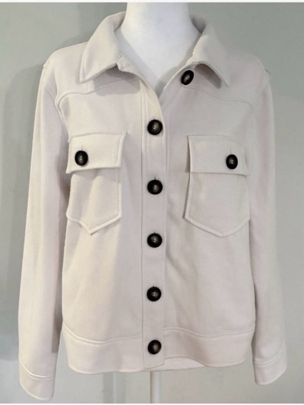 MELLODAY Cream Utility Jacket with Black Buttons, Front Chest Pockets, Size M
